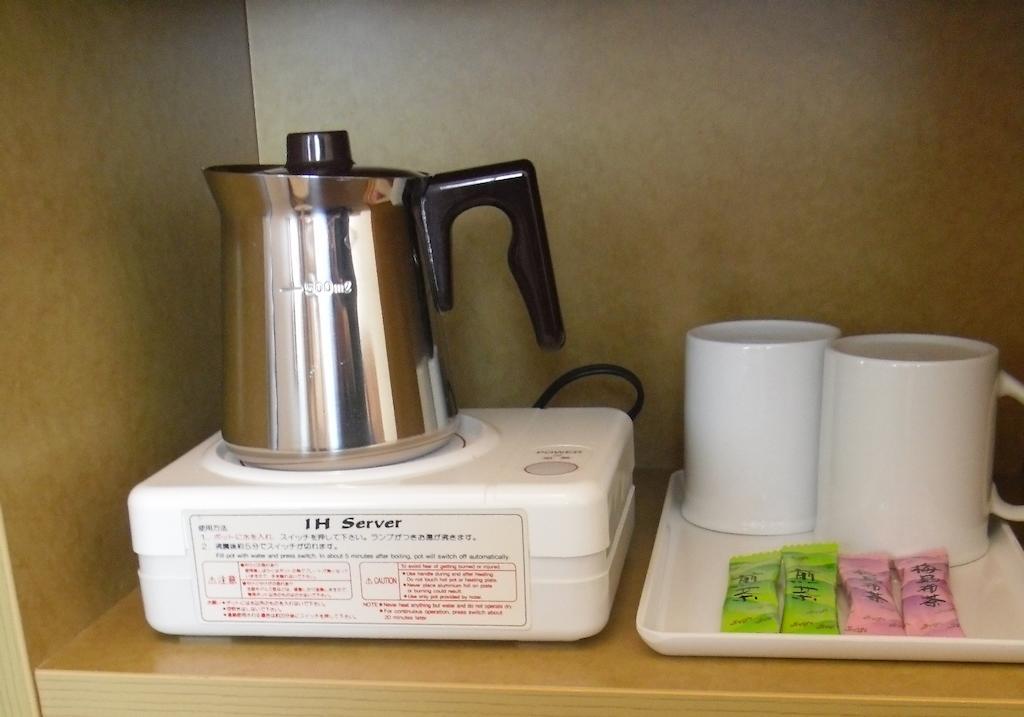 Toyoko Inn Hirosaki Ekimae Exteriör bild